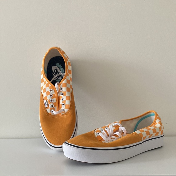 Brand new Vans shoes size 10.5 - Picture 3 of 7